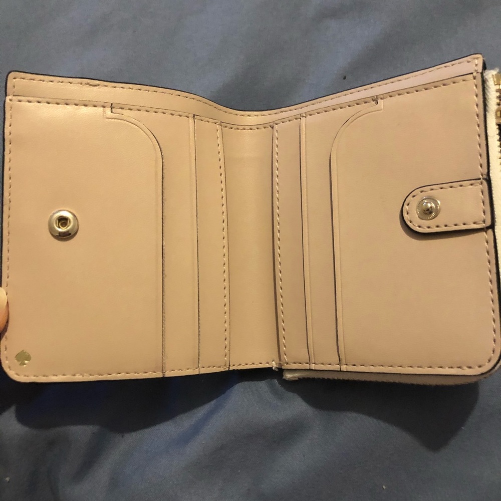 Kate Spade Wallet - Picture 3 of 7